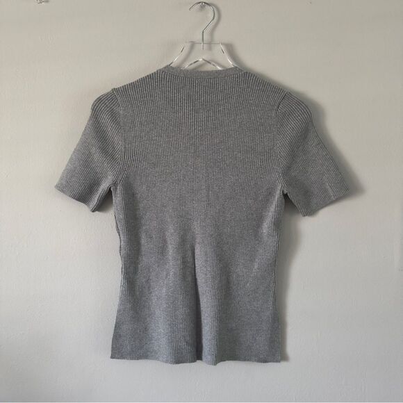 ⭕️ Abercrombie & Fitch Knit Grey Top Sweater Medium Slim Henley Tee - Picture 4 of 4